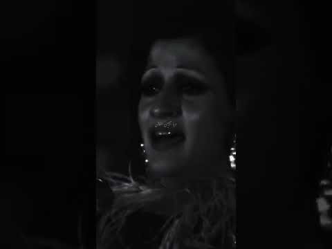 بحبك اوى يا عيونى ورده