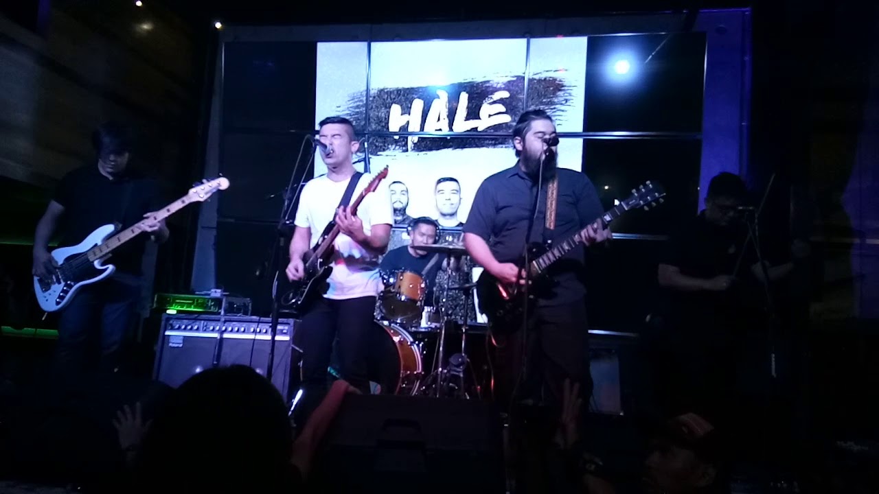 Hale - Blue Sky | Punta Mandala | February 4, 2018 camera iphone 8 plus apk