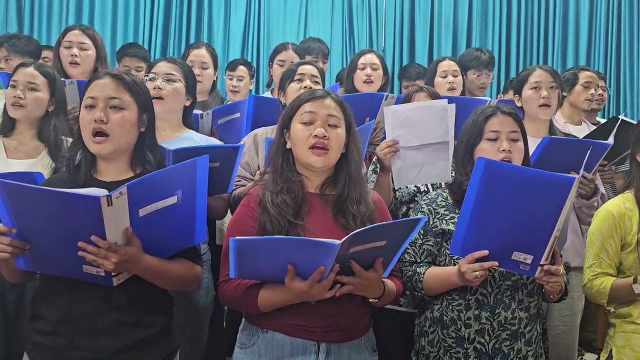 KWS(S) Choir ~ Pate Nikho a ding Song Practise