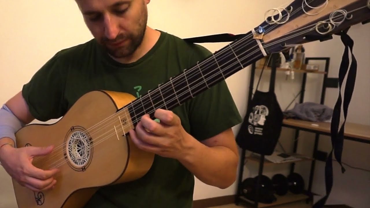 Gaspar Sanz - Canarios - Antonio De Luigi, baroque guitar