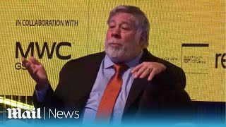 LIVE: Apple Co-Founder Steve Wozniak speaks at Talent Arena during MWC screenshot 3