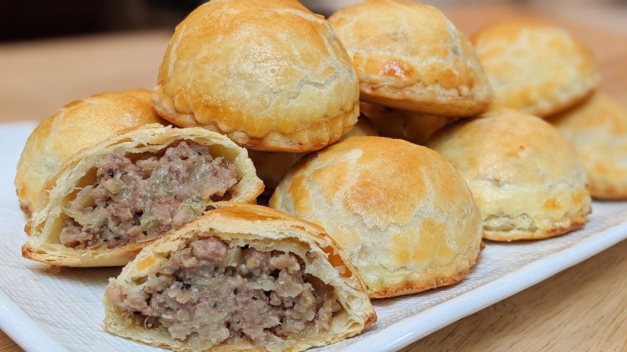 PETITS PÂTÉS CHAUDS VIETNAMIENS - Bánh patê sô - HOP DANS LE WOK!