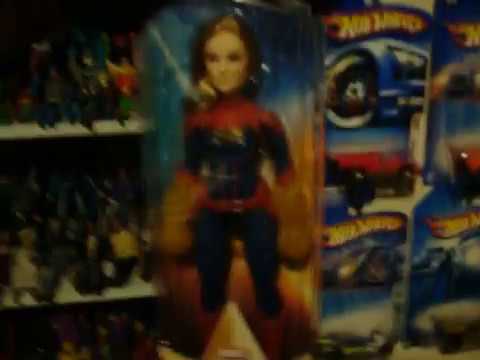 (da-fisney!-toy-store®!-)--intergalactic-superhero-supply-store®!-(a-fisney-studios-film®!)