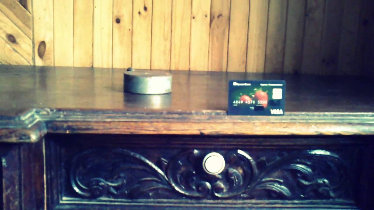 Что будет, если поисковый магнит положить на кредитку ПриватБанк