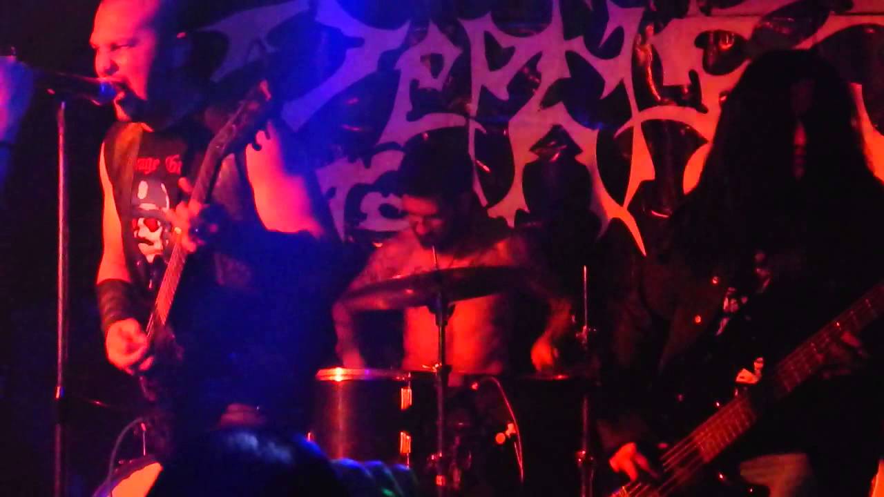 Watch The Zephyr - (en vivo) - Salón Bolívar on YouTube Watch The Zephyr - (en vivo) - Salón Bolívar on YouTube