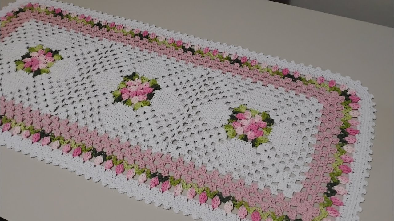 CAMINHO MESA CROCHÊ\SQUARE COM TULIPAS\RETANGULAR 