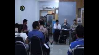 DVB - လမ္းညႊန္ခ်က္၁၂ခ်က္ပါတဲ့ Freedom of Expression စာအုပ္ထုတ္ေ၀