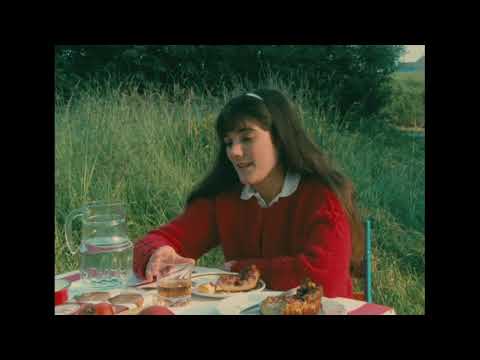 L'Heure Bleue excerpt - 4 Aventures de Reinette et Mirabelle- ERIC ROHMER