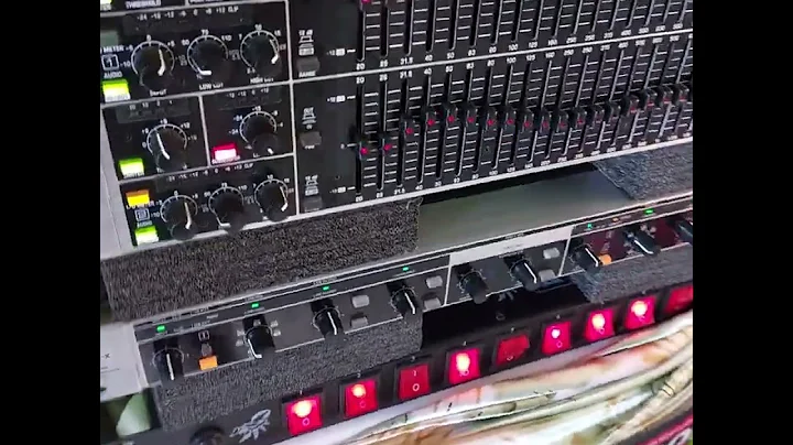 Alto sound check with Behringer CX2310v2 crossover + Behringer EQ