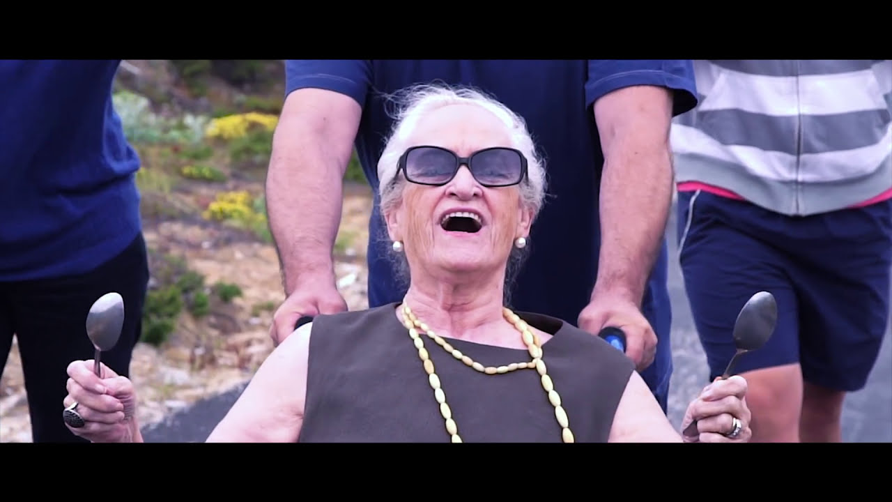 BEST COOKING SHOW COMMERCIAL - Sexy Funny Kitchen