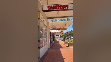 #wheelchairlife #disabilityaccess #padstow #shopping on every street #accessibility