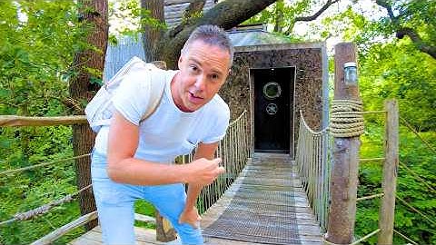 I Stay In A Treehouse Hotel! - I Wasn