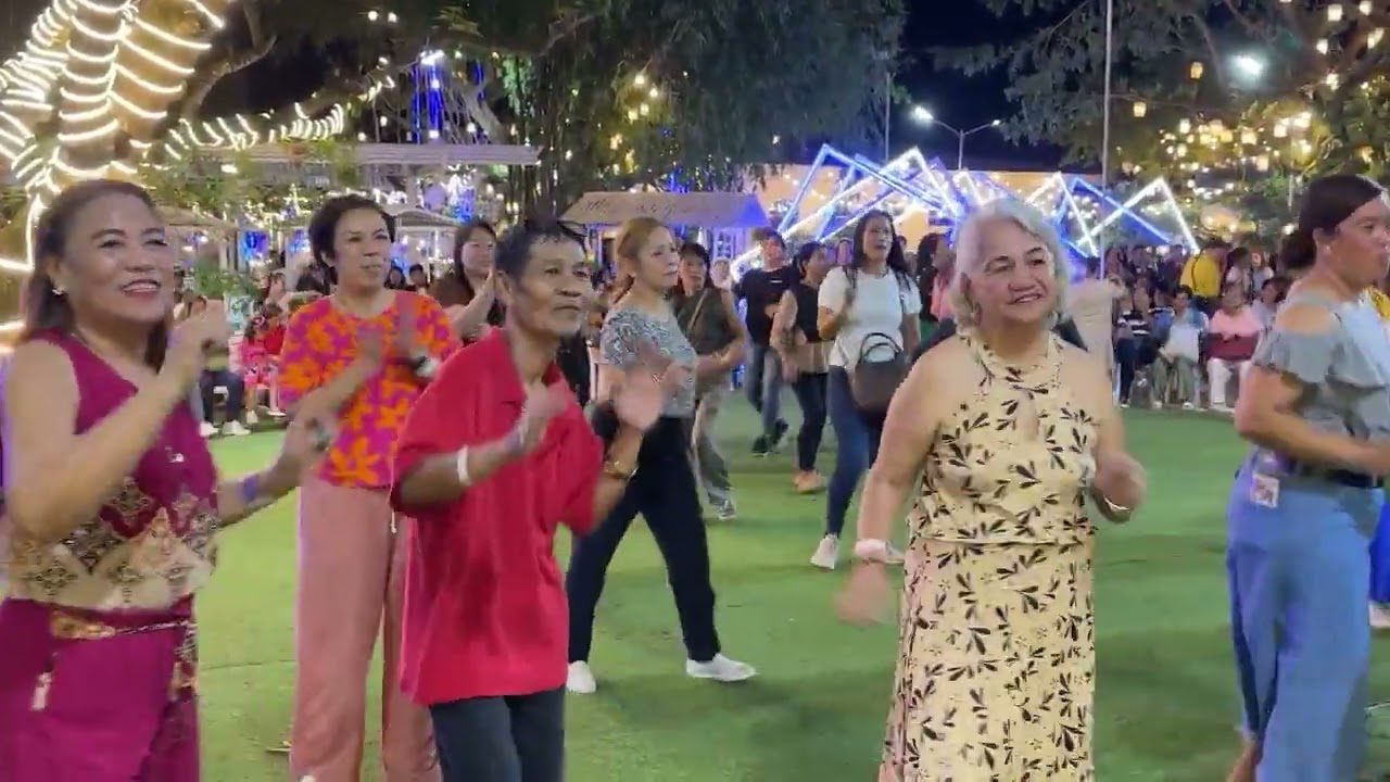 PARTY DISCO MEDLEY | Madam Tonyang Covers