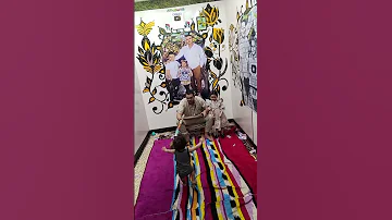 شفو الولد عمل اى اخر لقطه ف فيديو يلا بينا نفتح البطيخه ونقول بسم الله طالعه قرعه جيلك يا عم حمدى 