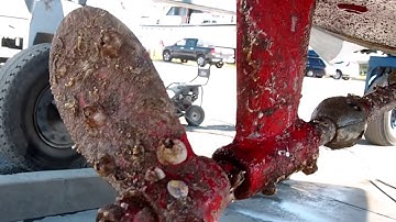 DIY Replacing zinc anode on a sailboat (Hunter 32)