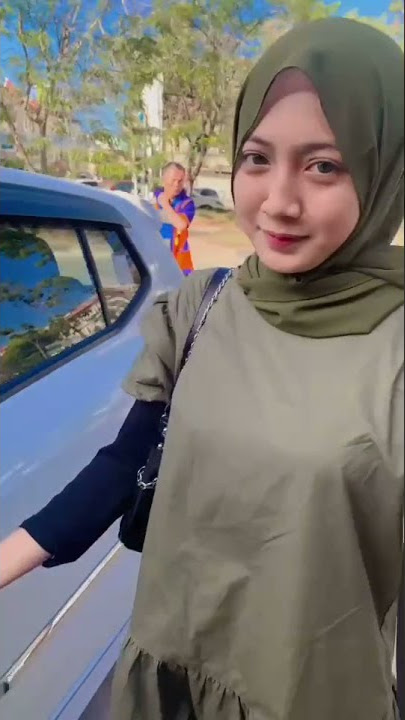 Story wa Mentahan halu naik mobil bareng cewe cantik. Buat manasin mantan, prank temen.