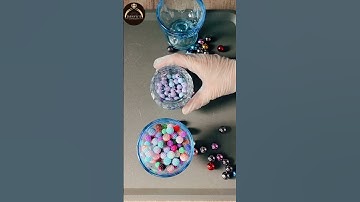 Pearls reverse asmr #trendingshorts #oodlysatisfying #asmr #pearls #shorts