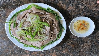 Instructions on how to clean and prepare pig pork tongue | Discover Vietnamese Food