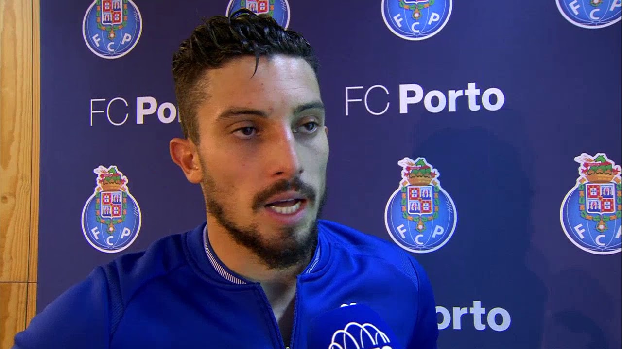 Futebol: declarações de Alex Telles e André André após o jogo com o V. Guimarães (14/12/17) fc porto transfermarkt