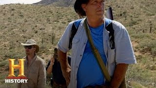 Legend of the Superstition Mountains: Following the Peralta Map (S1, E1) | History