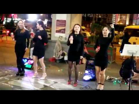 站在高崗上+你牛什麼牛🐂~金樂之星@190316中環碼頭