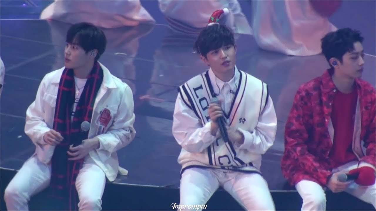 171215-17 WannaOne Premier Fancon Christmas Carols 김재환 Focus (Multiangle)