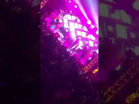 حفلة حمو بيكا وداع يا دنيا وداع مين في وقت الضيق يكونلي صديق نار عمان الارن