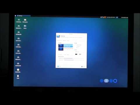 Mum tries out Xubuntu 12.10 (2012)