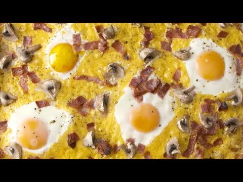 Hash Brown Breakfast Pizza