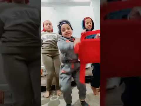 تعالي ادلعك