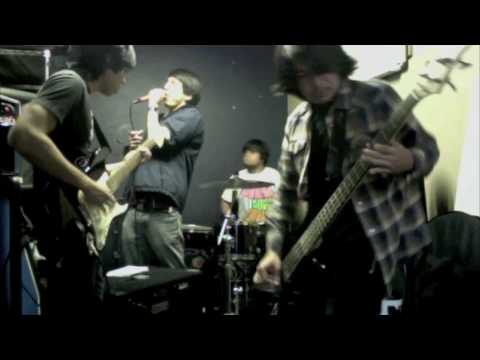 Monkey Knife Fight - A Pause For Applause
