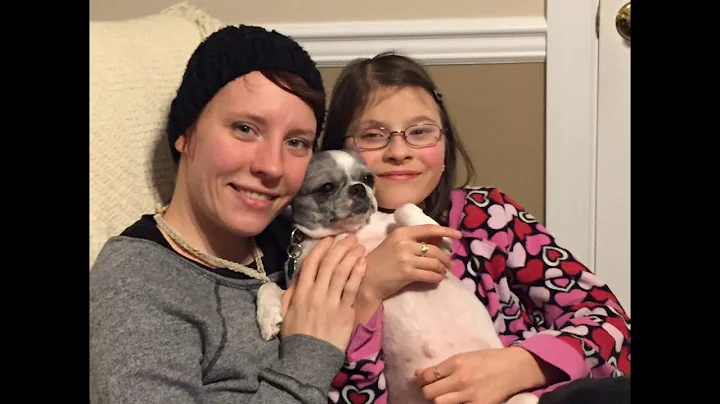 JULIANA CARVER - Visit from Big Sister Rebecca (Ma...