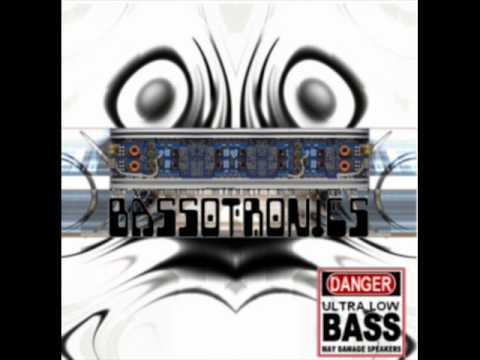 Bassotronics - Rattle My Trunk