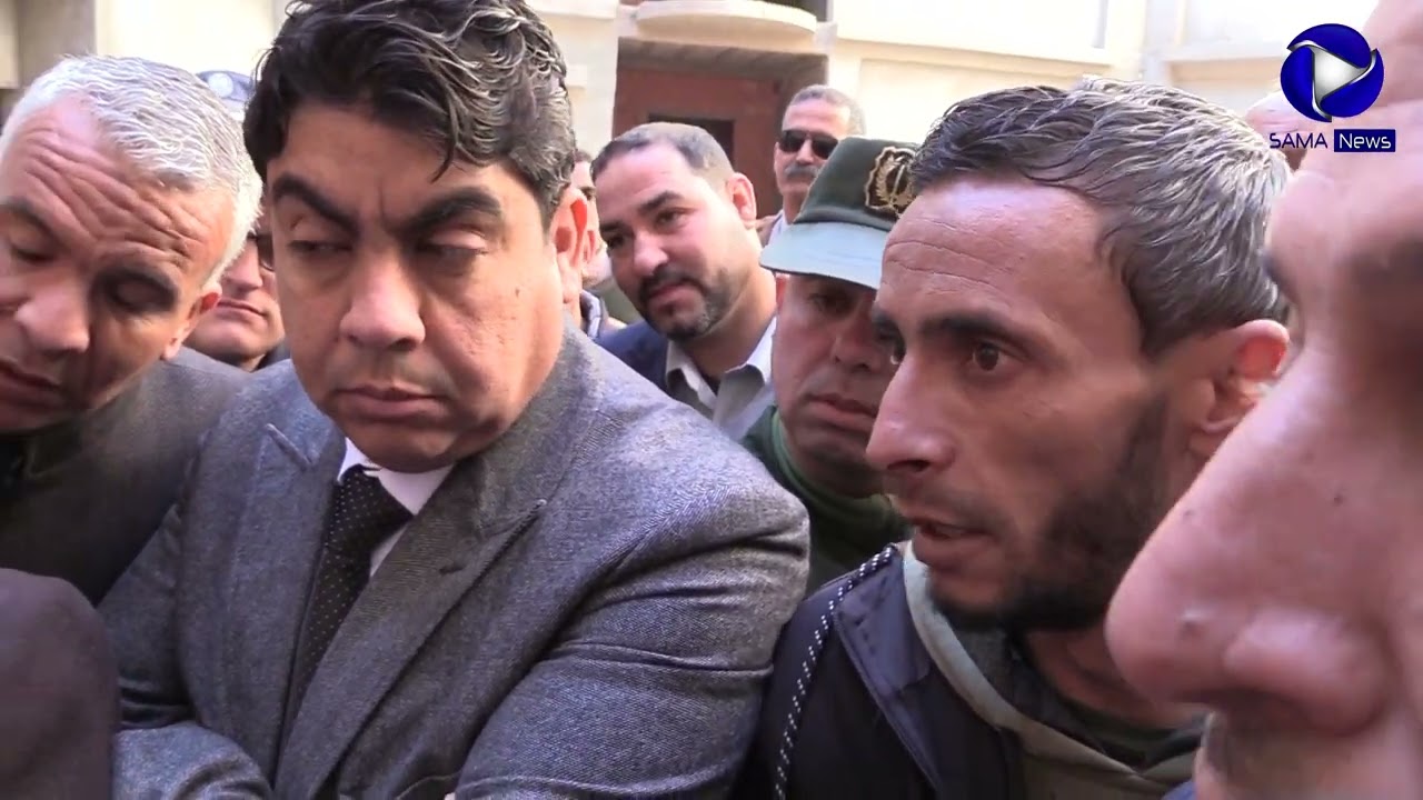 والي ولاية بشار أثناء زيارته لدائرة العبادلة والبلديات يجب أن تبرهن للمواطن بالعمل الميداني