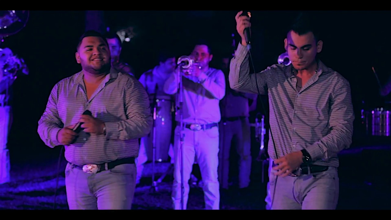 Banda La Corona Del Rey - Te Deseo Lo Mejor (En Vivo)