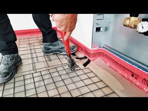 Underfloor heating Wiremesh/ Fußbodenheizung mit Metallgittermatte/ Sistema radiante con rete