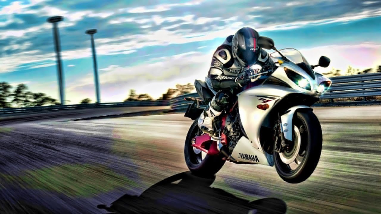 Live - RIDER 4 - YouTube