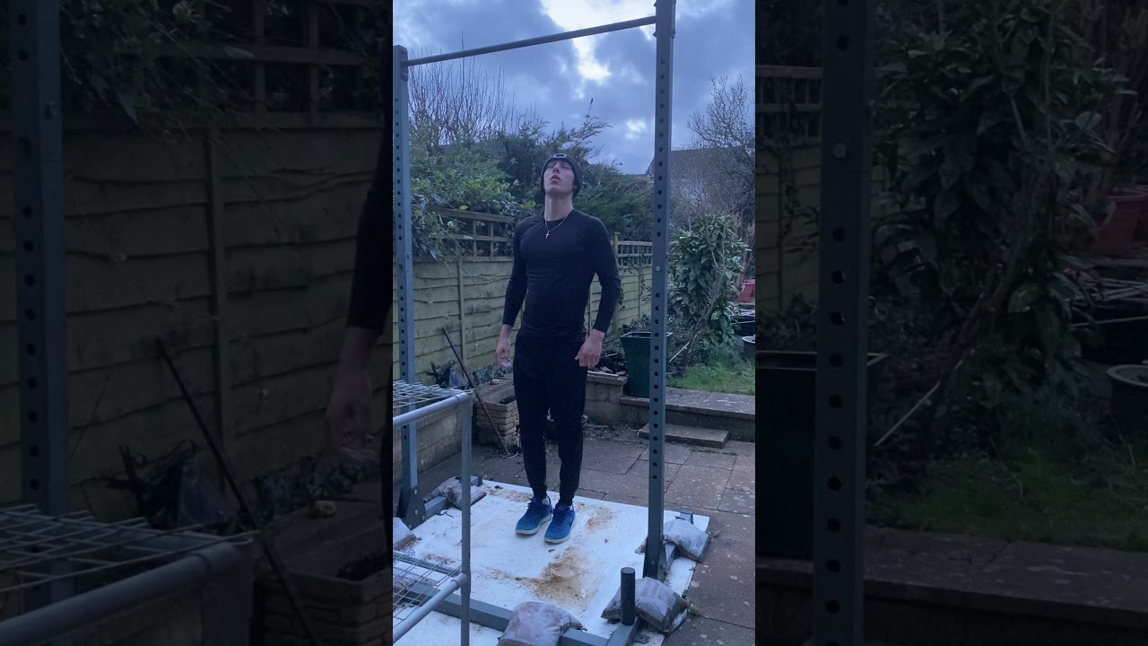 Royal Marines Pull up Test