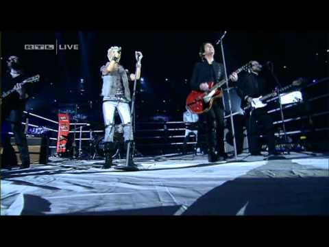 ROXETTE - She's Got Nothing On (But The Radio) (LIVE)