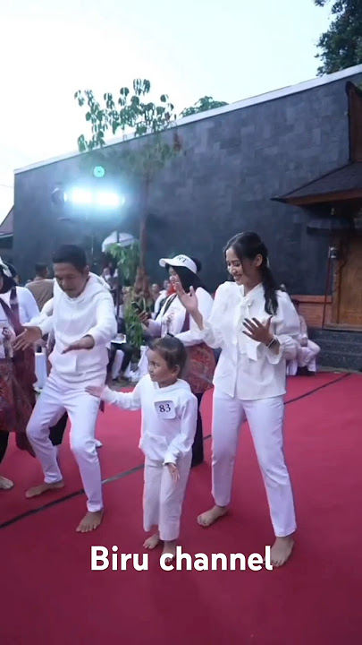 Bapa aing asyik joget sama nyi hyang#shorts #kdm #dedimulyadi