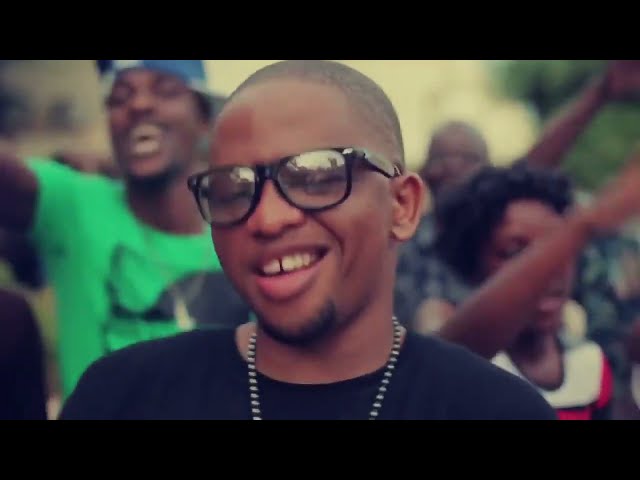 MwanaFA Feat Kilimanjaro Band, Mandojo & Domo Kaya - Kama Zamani (Official Video) class=