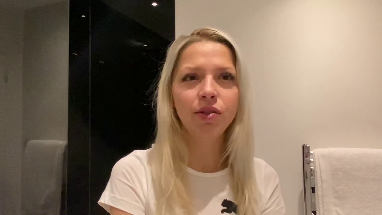 Осенние перемены. Pink Hair Don’t Care