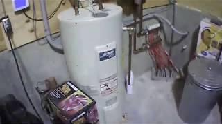 Heating a shop or garage with an electric water heater! Hot water hydronic heat.