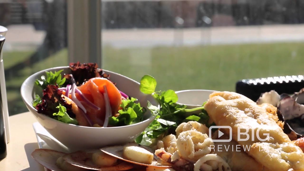 Glenelg Surf Life Saving Club and Restaurants in Adelaide serving Beer and Burger