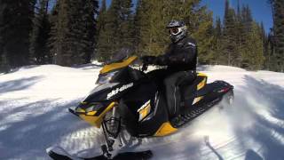 STV 2016 Ski-Doo MXZ Blizzard