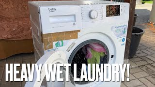 Stress Test | Throwing HEAVY WET Laundry While Spinning in Beko!