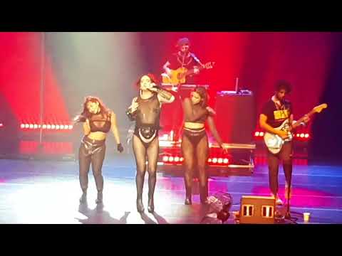 Inedita - Cuba - Johnny Hooker em Estandarte Tour no Sesc Pinheiros 01.05.22
