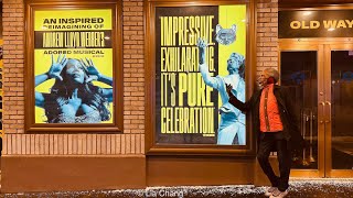 André De Shields checks out the CATS: THE JELLICLE BALL Marquee at The Broadhurst Theatre