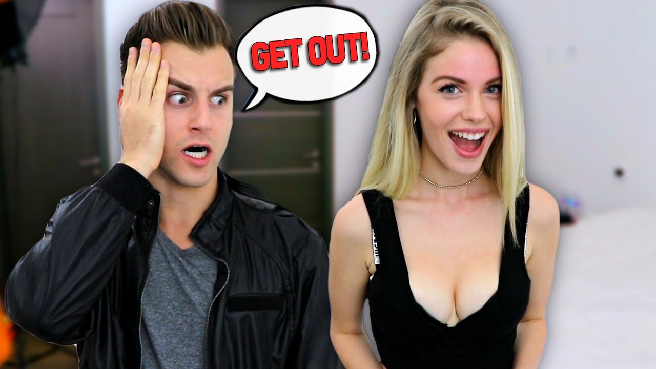 STUFFING MY BRA To See How My BOYFRIEND Reacts!