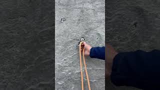 One-handed half hitch tutorial